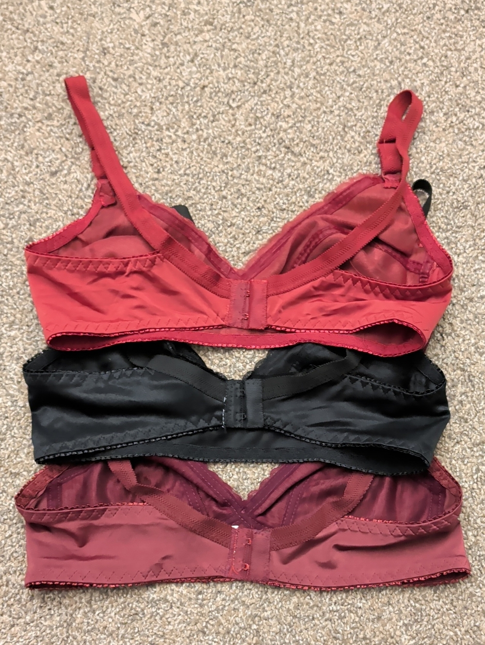 Women’s Lace-Trim Soft Cup Wireless Bra - 32B - 3 Pack - Picture 2 of 3
